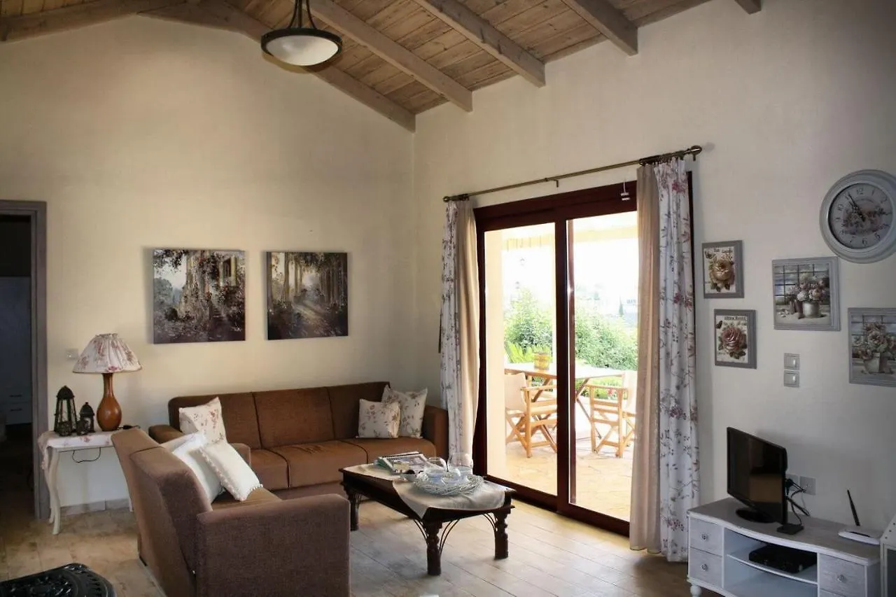 Villa Cottage Kantrillies Fokata